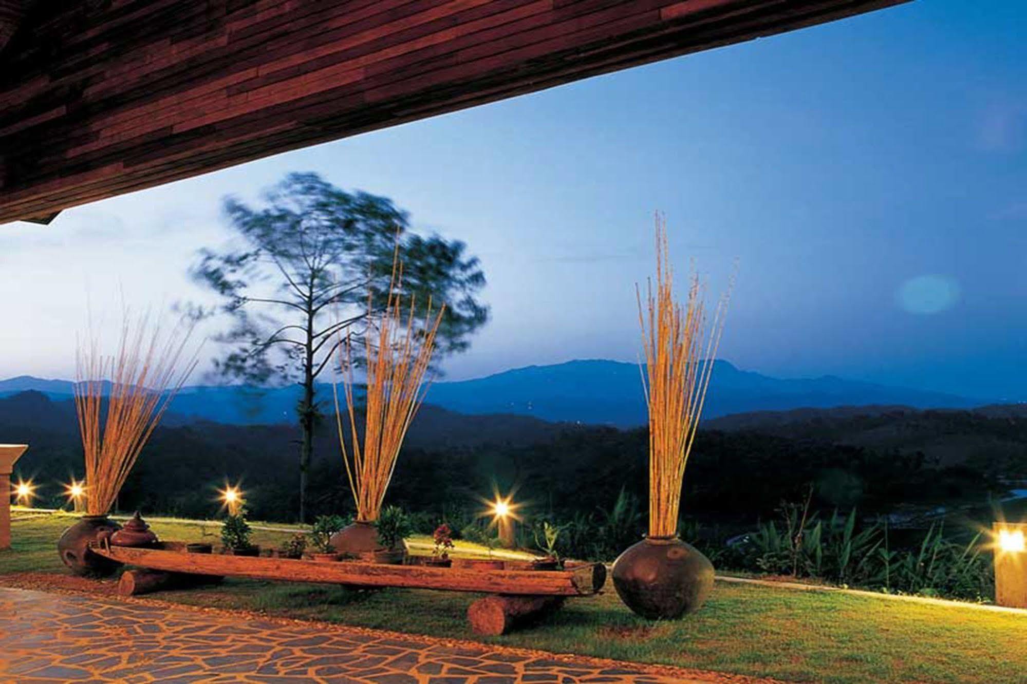 Chiang Rai Valley Resort @Doi Hom Fha Mae Chan Exteriör bild